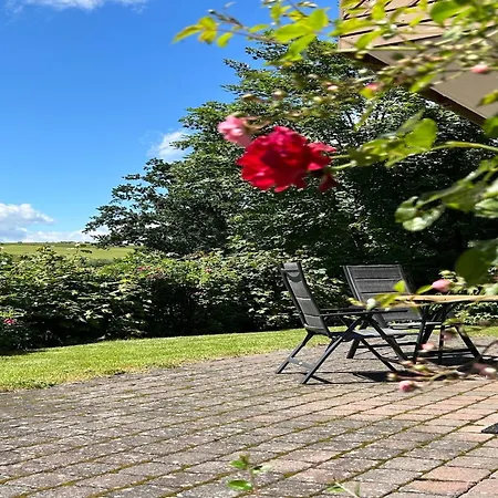 In The Knuellgebirge With Balcony * Нойенштайн